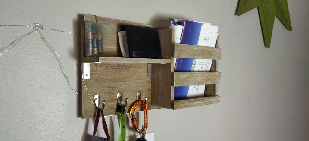 Mail & Key organizer